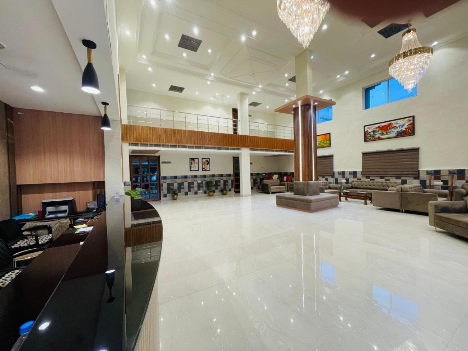 מלון The Rajgir Residency מראה חיצוני תמונה