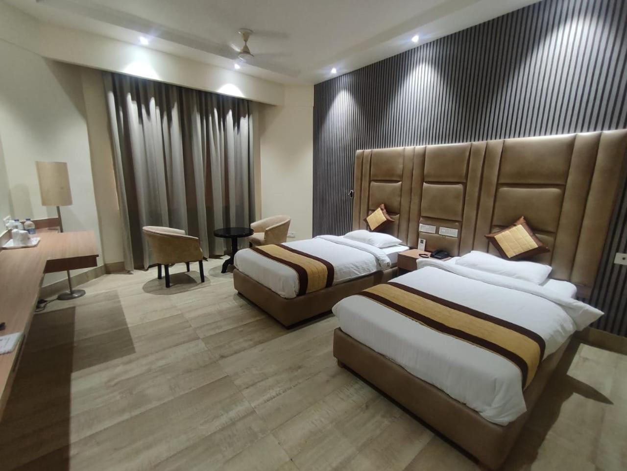 מלון The Rajgir Residency מראה חיצוני תמונה